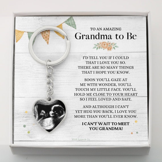 Mimi Pregnancy Announcement Keychain