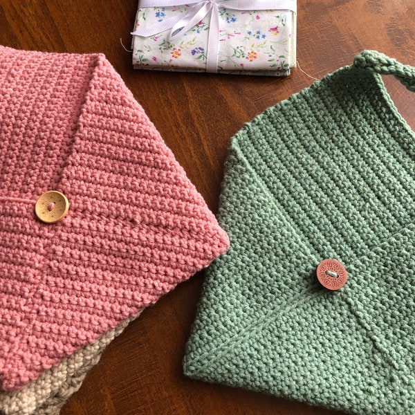 Pochette rangement à suspendre crochetées