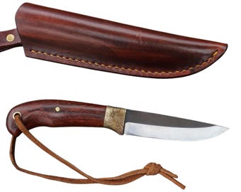 Bushcraft Hunting Knife – carbon steel blade, wood handle