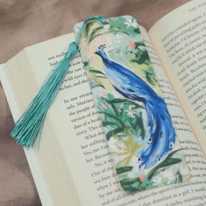 Tropical Bird Patterned Bookmark | Unique Flora and Fauna Book Accessory | Colourful Book Lover Gifts | Illustrated Gift For Bookworm