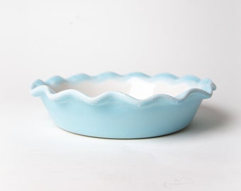 Stoneware Pie Dish - Fluted 9 inch - Deep Dish Ceramic Pie Pan - Farmhouse Pottery - Handmade in USA - Pacific Rim - Jefferson Street