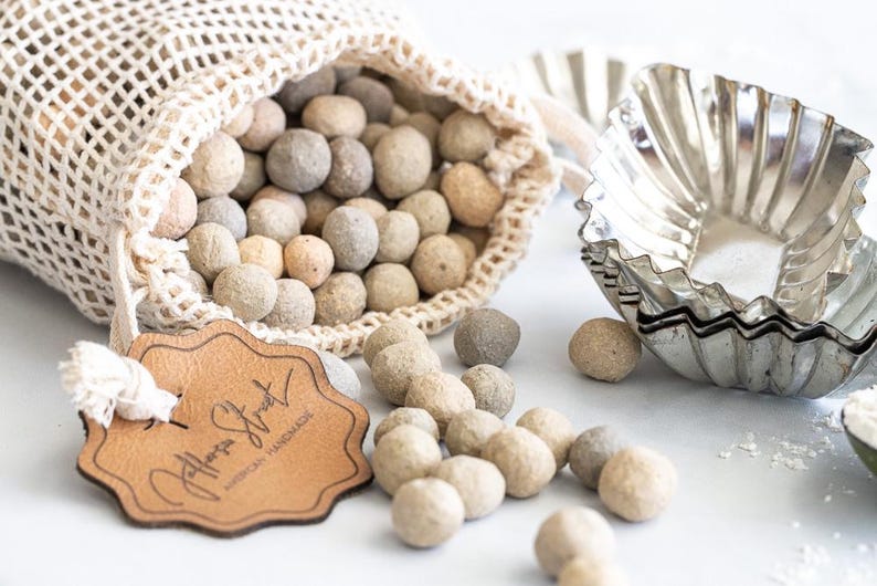 Handmade Ceramic Pie Weights - Thumbnail 3