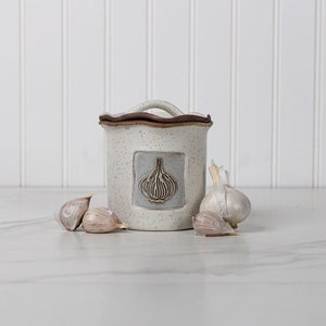 Ceramic Garlic Keeper - Garlic Storage Jar- Handmade Stoneware - Jefferson Street Ceramics - Made in USA - Rustic - Hearthland Speckle