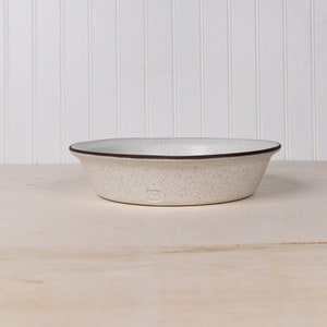 Deep-Straight-Edge-Pie Dish-Hearthland Speckle image 1