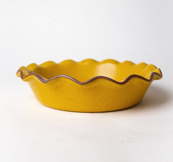 Fluted-Pie Dish-Deep-Garnet