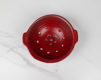 Stoneware Berry Bowl – Handmade Ceramic Colander & Strainer | 4 Artisan Glazes – Made in USA