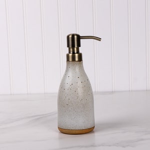 Ceramic Soap & Lotion Dispenser -Made in USA- Stoneware Soap Pump - Handmade Pottery Soap Bottle - Jefferson Street Ceramics - Folk Farm