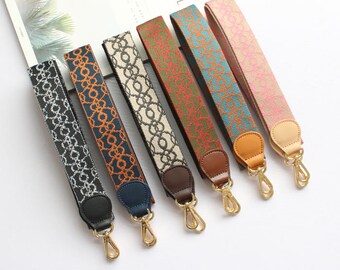 crossbody strap