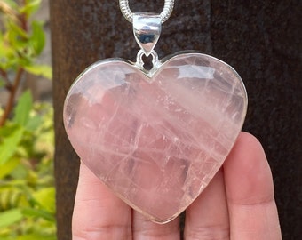Natural pink rose quartz heart shape pendant love symbol