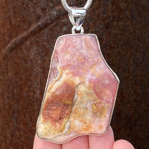 Rough Peruvian Pink Opal pendant in 925 sterling silver - handmade 38x75mm pendant - natural tumbled pink gemstone - necklace pendant