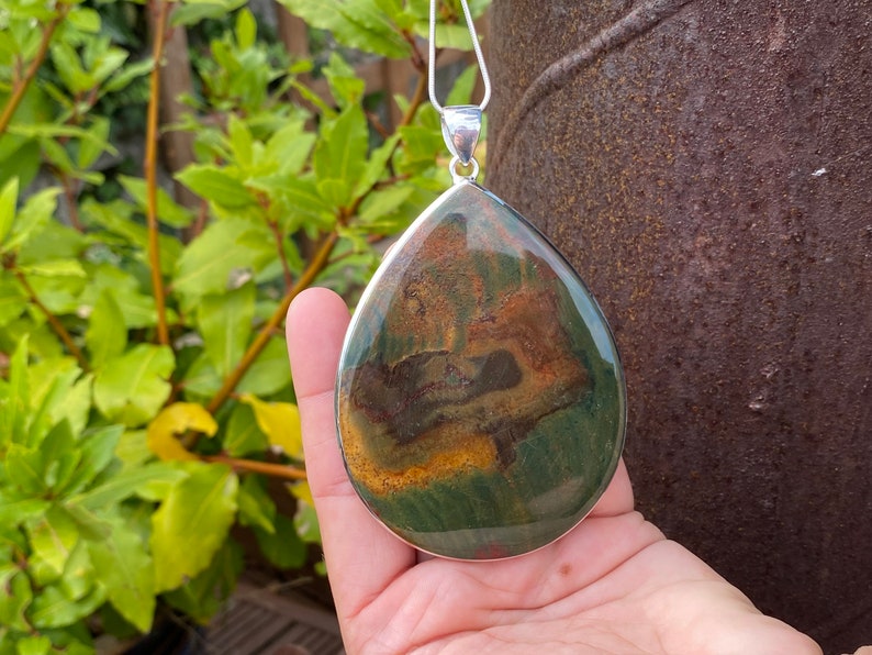 Sterling Silver Large Bloodstone Pendant Necklace Sterling Silver Large Bloodstone Pendant Necklace