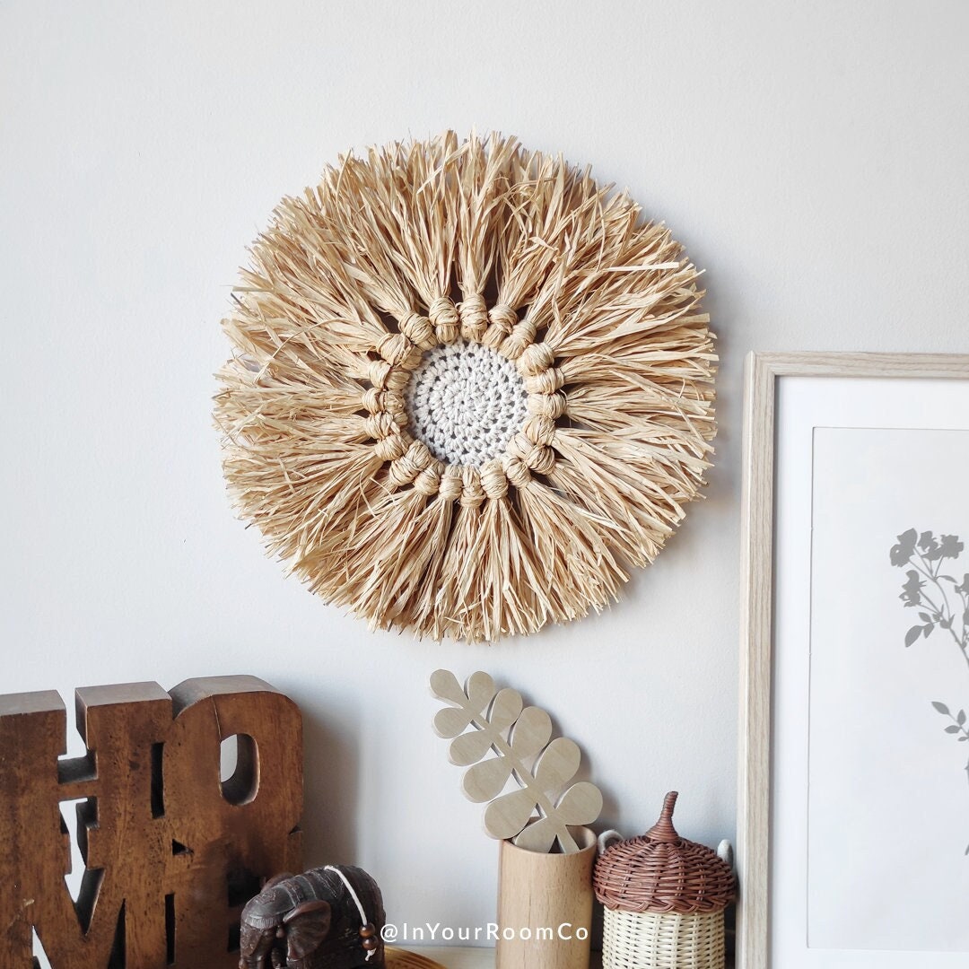 Straw Woven Round Wall Decor Pendants Creative Retro Ethnic Background  Bedside Ornament Ethnic Style Hand-woven Hanging