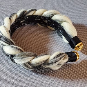 Fascia per capelli con treccia