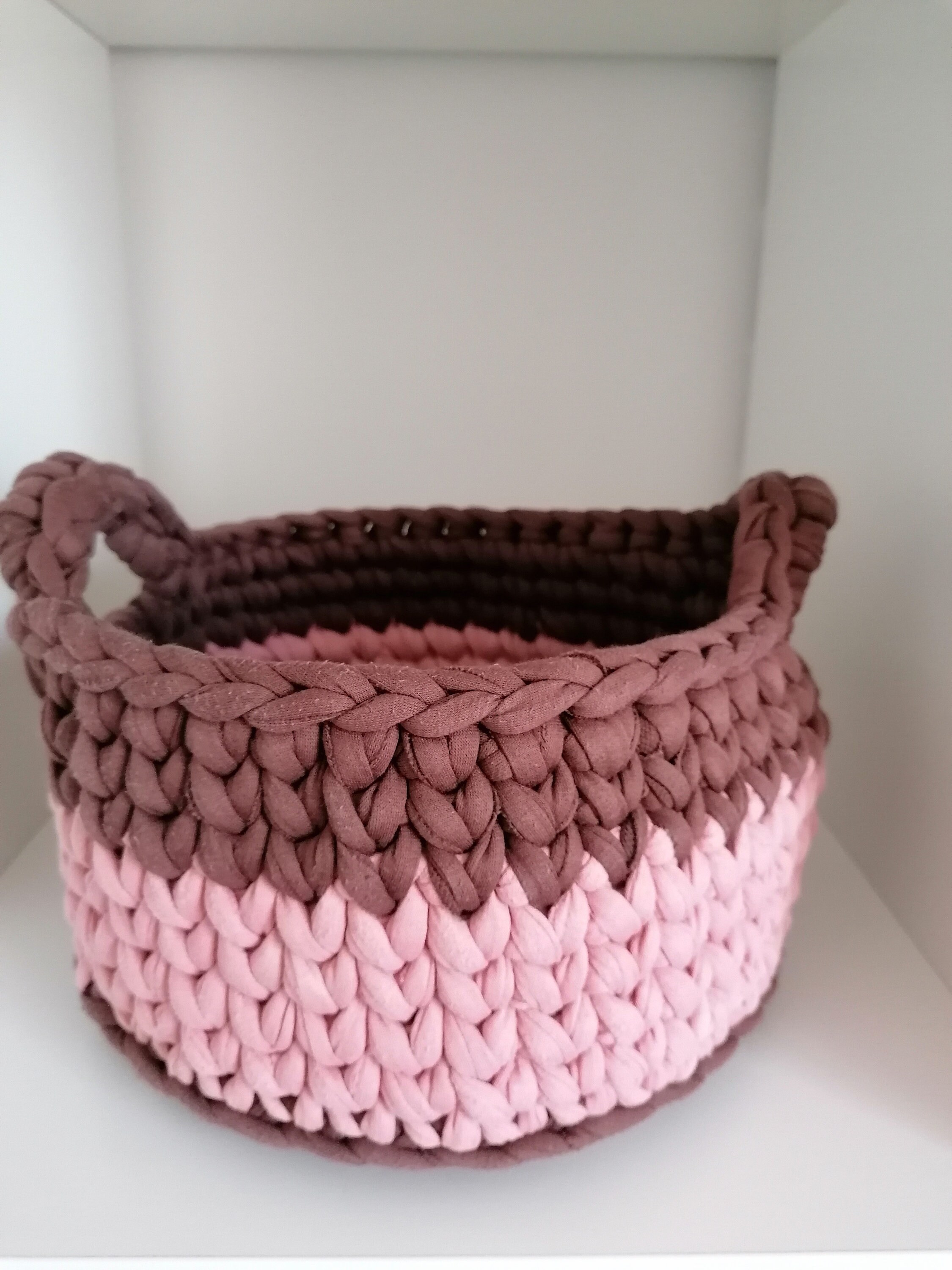 Corbeille à Anses Rose et Marron Bicolore Au Crochet