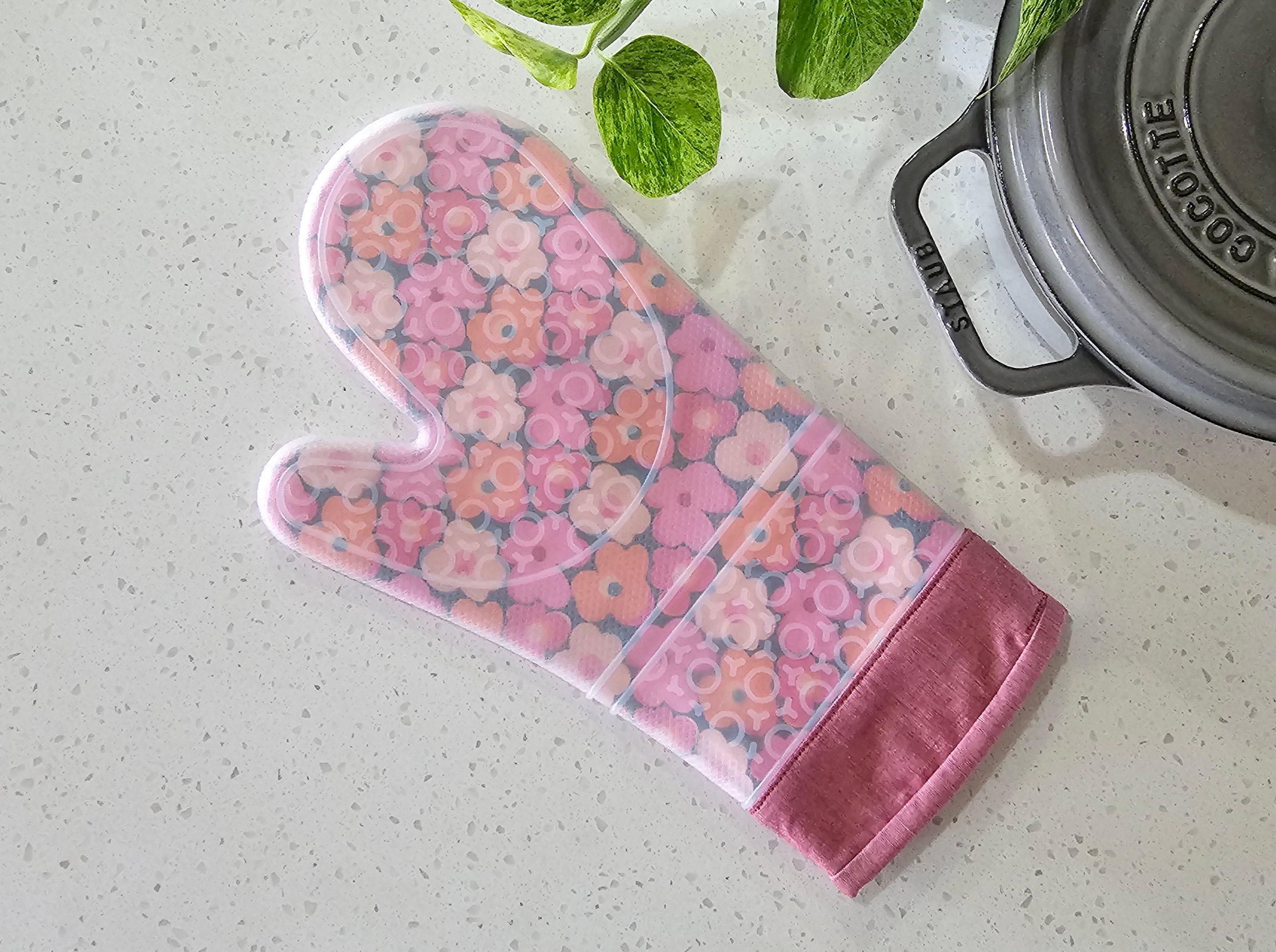 Bistro Green Silicone Oven Mitt, Sold by at Home