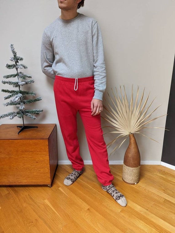 Vintage Red Hanes Guesseted Sweatpants with Drawst