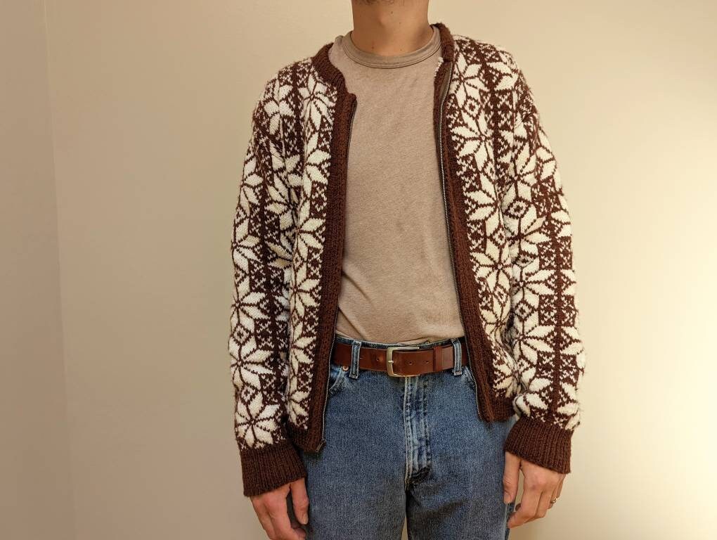 Vintage Brown and White Handmade 50's/60's Zip up Sweater / Fair