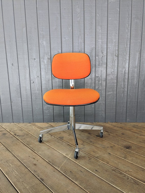 Vintage Steelcase Orange Rolling and Swiveling Office Chair