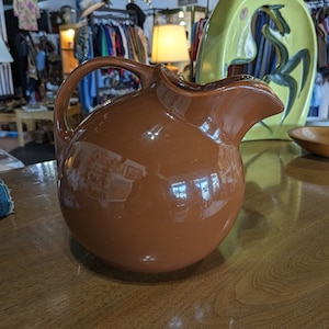 Vintage Mid Century Brown Ceramic Ball Pitcher with Ice Lip / Vintage Hall Pottery / Free US Shipping