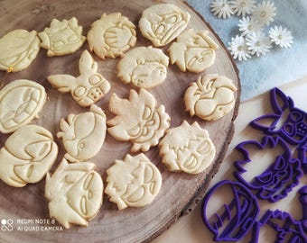 Hero / villain cookie cutters