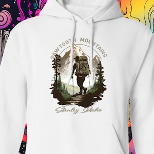 Sawtooth Mountains Stanley Idaho Hiking Scene Hoodie