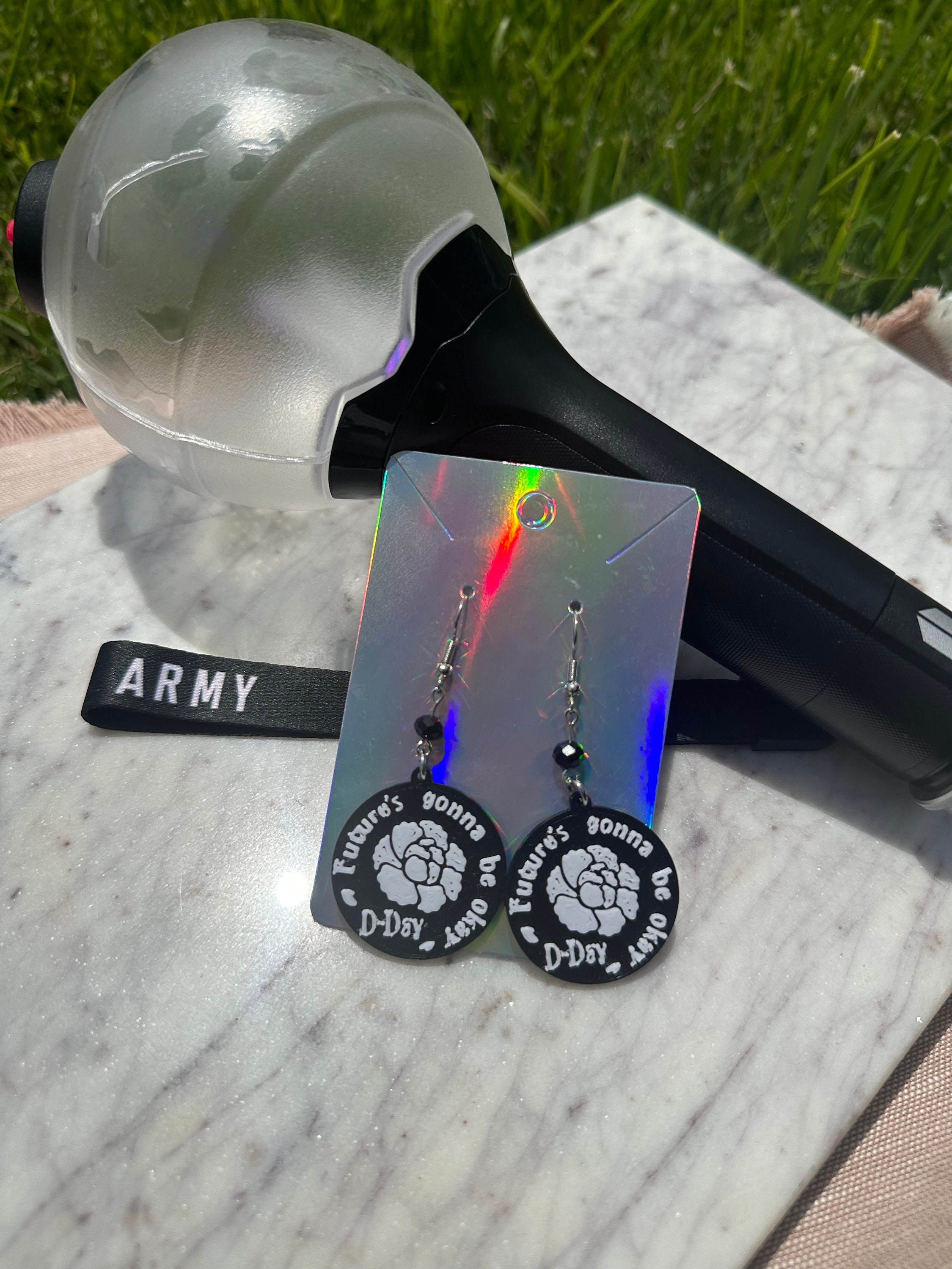 SUGA Agust D TOUR D-DAY イヤリングセット BTS SUGA - AGUST D Tour D-DAY Official Earrings Set