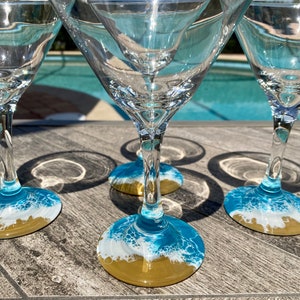 Ocean Theme Martini Glasses, Set of 4 Martini Glasses, Ocean Decor, Beach Theme Glasses, Coastal Barware, Beach Cocktail Glasses,Handpainted