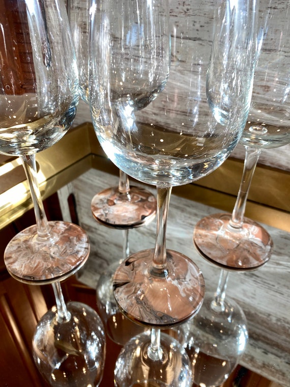 Black Rose Gold Black & White, Set of 2 or 4 Wine Glasses, Unique Wine  Glasses, Custom Wine Glasses, Gift, Hand-painted Wine Glasses 