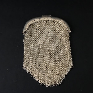 Antique Silver Mesh Coin Purse with Inner Clasped Pouch