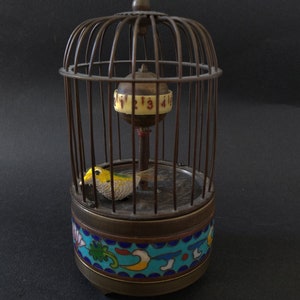 Charming Birdcage Clock - Vintage Metal and Enamel Timepiece for Home Decor