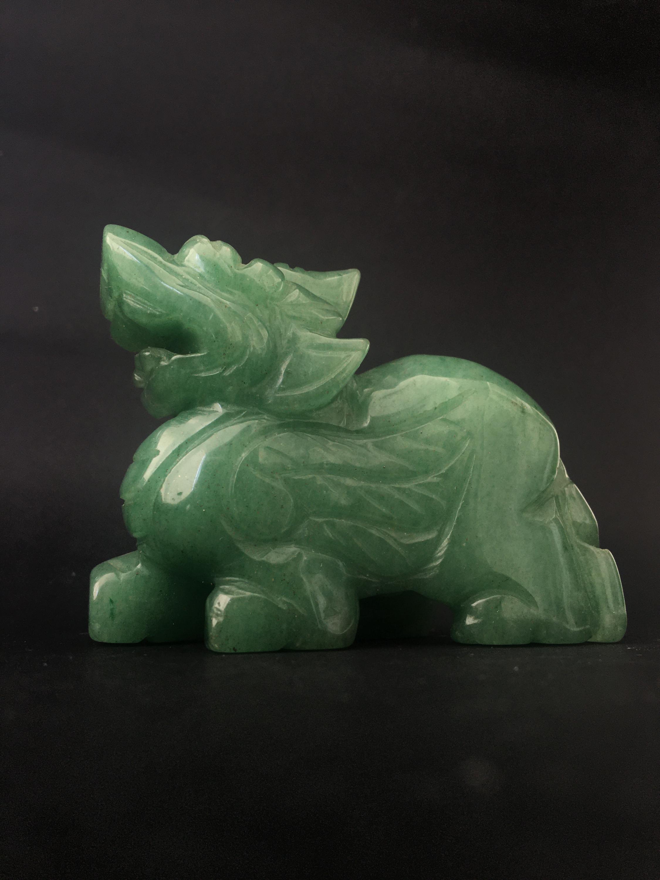 Chinese Jade Lion Figurine – Hand-carved Pi Xiu, Feng Shui Lucky