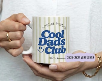 Cool Dads Club Tasse mit Wunschjahr (2020–2027) Grün | Geschenk für werdenden Papa | Schwangerschaft verkünden 2026 | Dad to be 2027