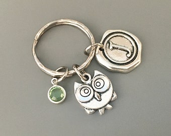Owl key chain with letter owl lower gift idea owl keychain owl gifts owl gift for mom owl baby shower favor bird lover gift for grandma gift