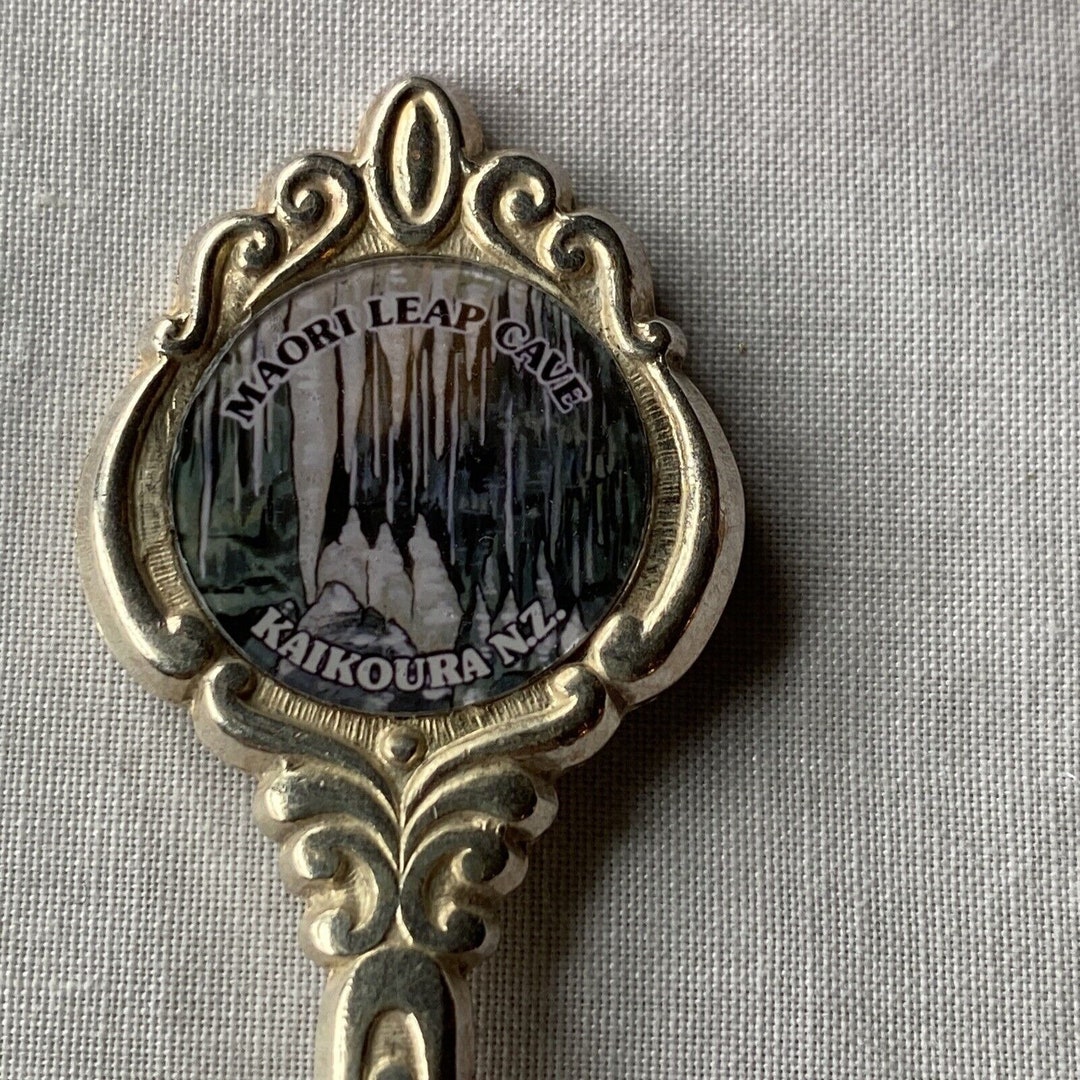Vintage Maori Leap Cave Kaikoura New Zealand Collectible Etsy