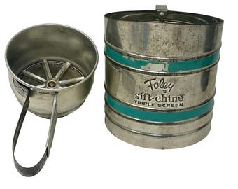 Set Of 2 Vintage Foley Sifters Sift Chine Triple Screen And 1 Cup Duster