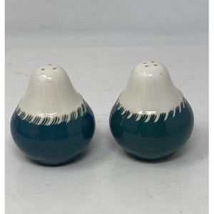 Vintage Harker Ware Corinthian Teal Green Salt & Pepper Shaker Set White Gadroon Edge Harkerware