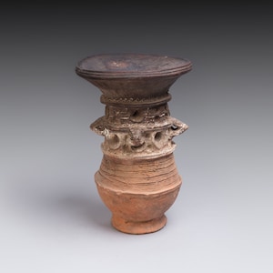 Nupe Terracotta Pot Support Stand