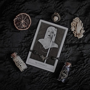 Poetic Guidance ~ divinatory draw