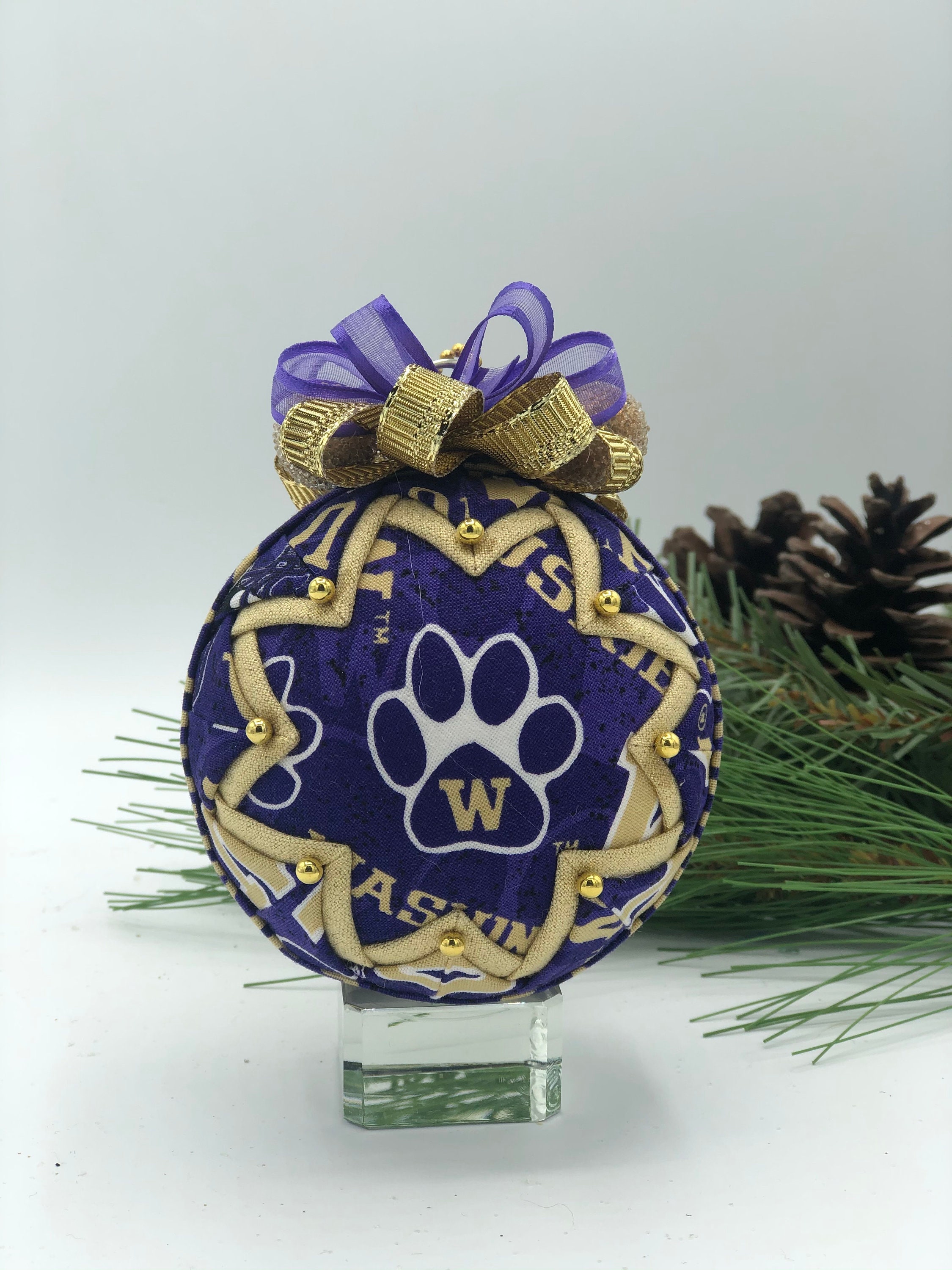 University Of Washington Christmas Ornament 