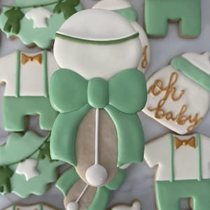 Babyrammelaar STL-bestand, babyshower koekjesvorm, STL, coquette babyrammelaar koekjesvorm
