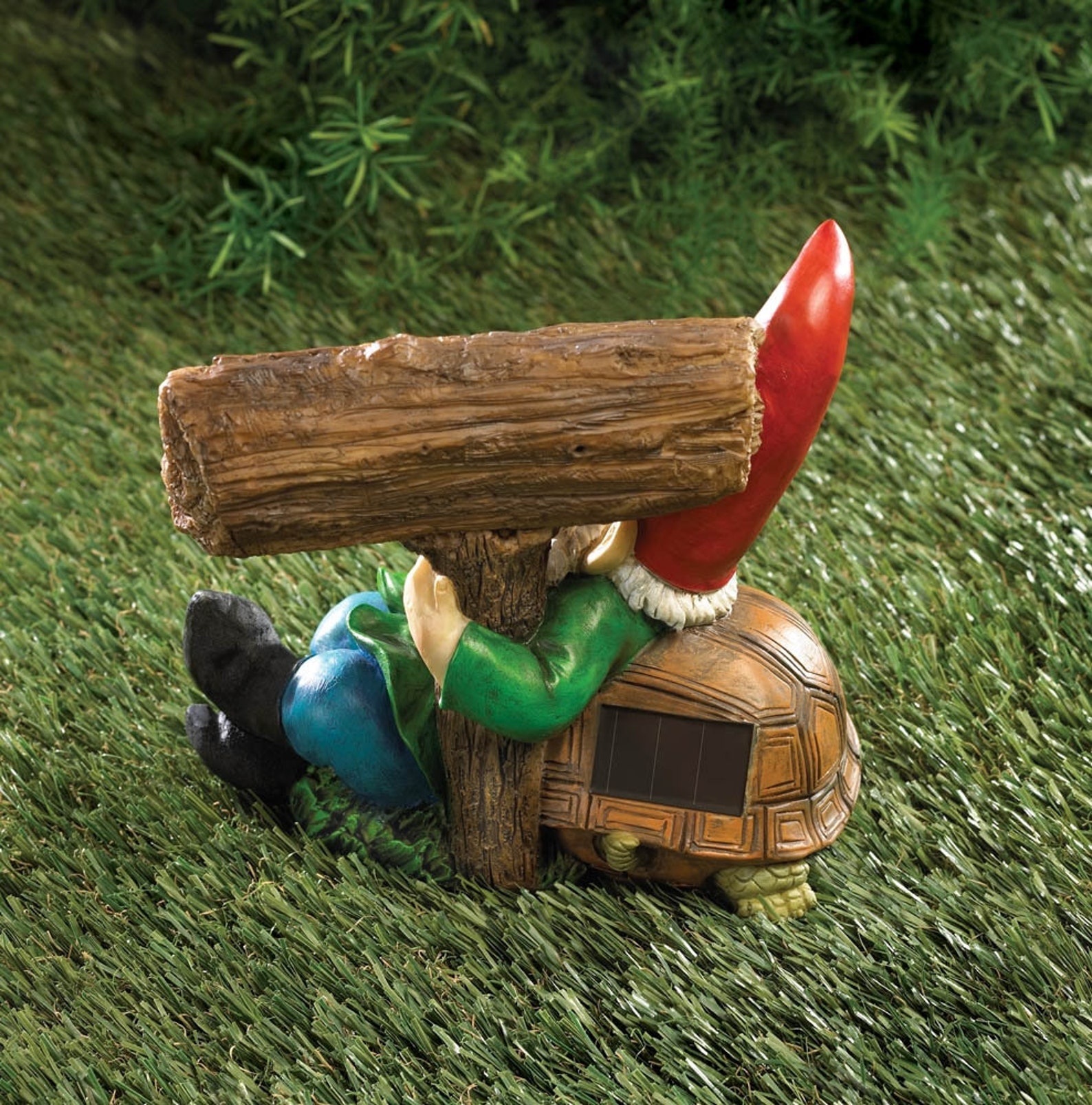 miniature gnome statues