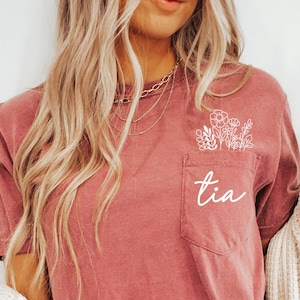 Tia Shirt  | Tia Gift | Tia Sweatshirt | Tia to Be  | Aun to Be Gift | Auntie gifts Auntie Shirt