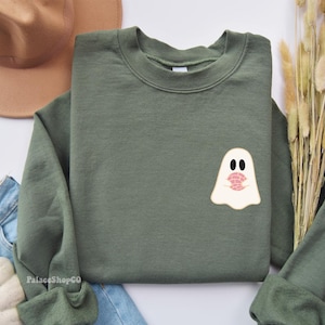 Concha Sweatshirt, Ghost Concha Sweatshirt, Cute Ghost Concha, Pan Dulce Sweatshirt, Cozy Sweatshirt, Cafecito sweatshirt, Concha Crewneck
