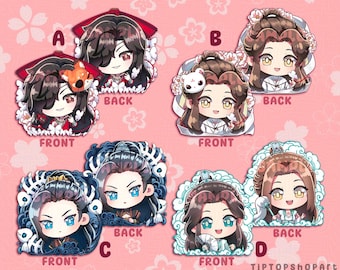 Op de afbeelding: Vier verschillende ontwerpen van anime-achtige karakter sleutelhangers. Elke sleutelhanger heeft een ander personage met een andere achtergrond. De sleutelhangers zijn gemarkeerd met A, B, C en D. De sleutelhangers zijn allemaal in cartoon-stijl en hebben een schattige en fantasierijke esthetiek.