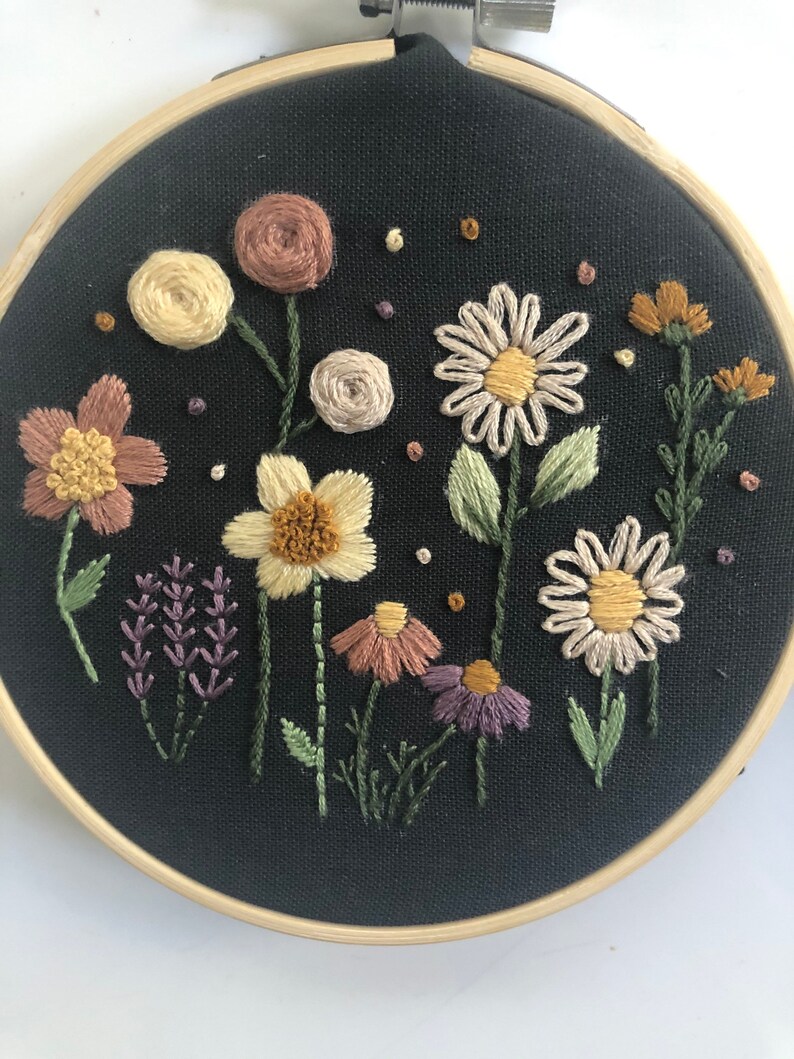 Kit Floral Garden Hand Embroidery Kit Embroidery Hoop Art Etsy UK