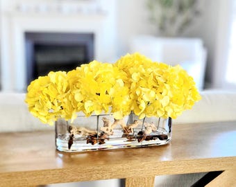 Modern Farmhouse Dining Table Centerpiece Glass Vase Arrangement Hydrangea Floral Display Coastal Style Home Accent Farmhouse Decor Modern