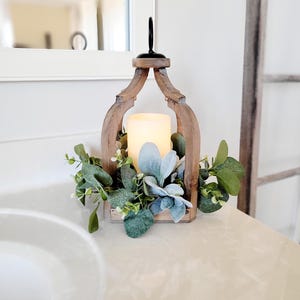 Farmhouse Decor Table Lantern Flameless Candle  Holder Lantern Country Decor Rustic Lantern Lamp  Spring Table Decor Accent Lighting Decor