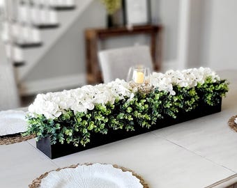 Farmhouse Hydrangea Flower Centerpiece, Black Wood Box