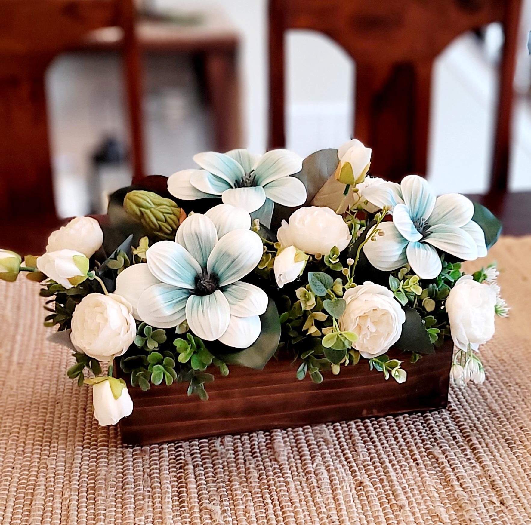 Dining Table Arrangement Wood Box Floral Dining Arrangement Mantle