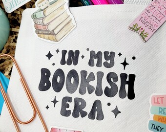 "To Be Read" Book Lover Gift - Glass Jar Bookmark With 300 Notes For Choosing Your Next Book - View #6